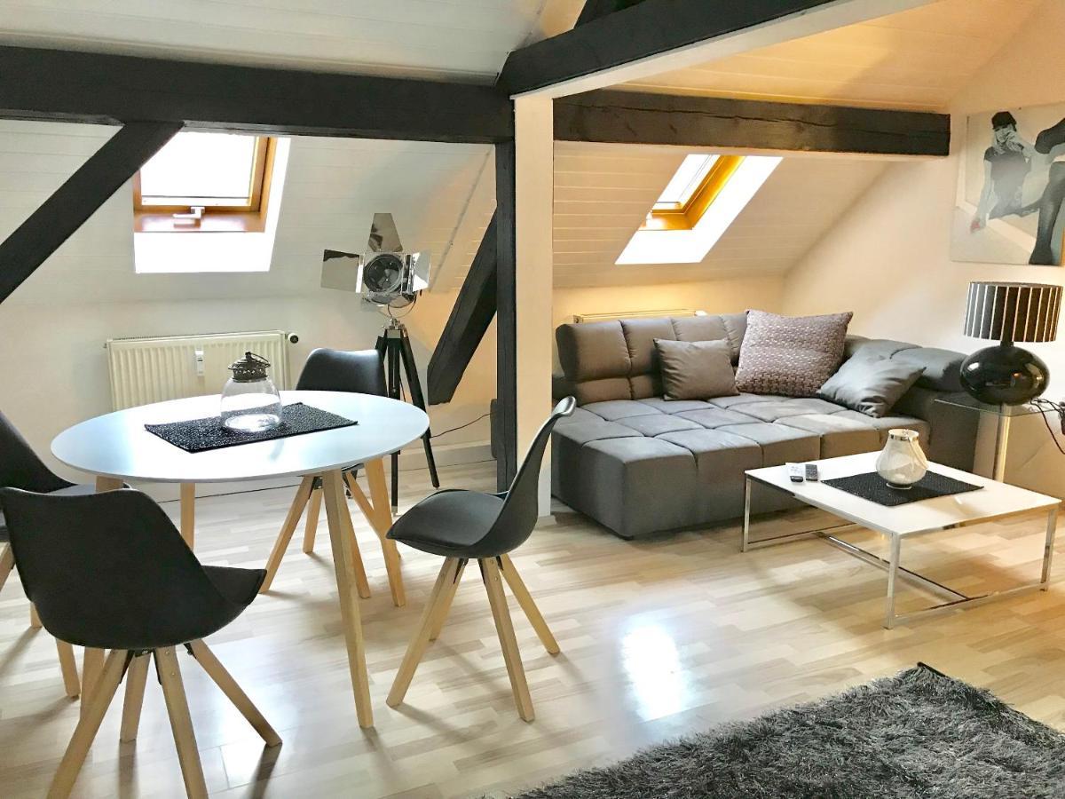 Apartment Direkt An Der Waldnaab 노이슈타트안데르발나브 외부 사진