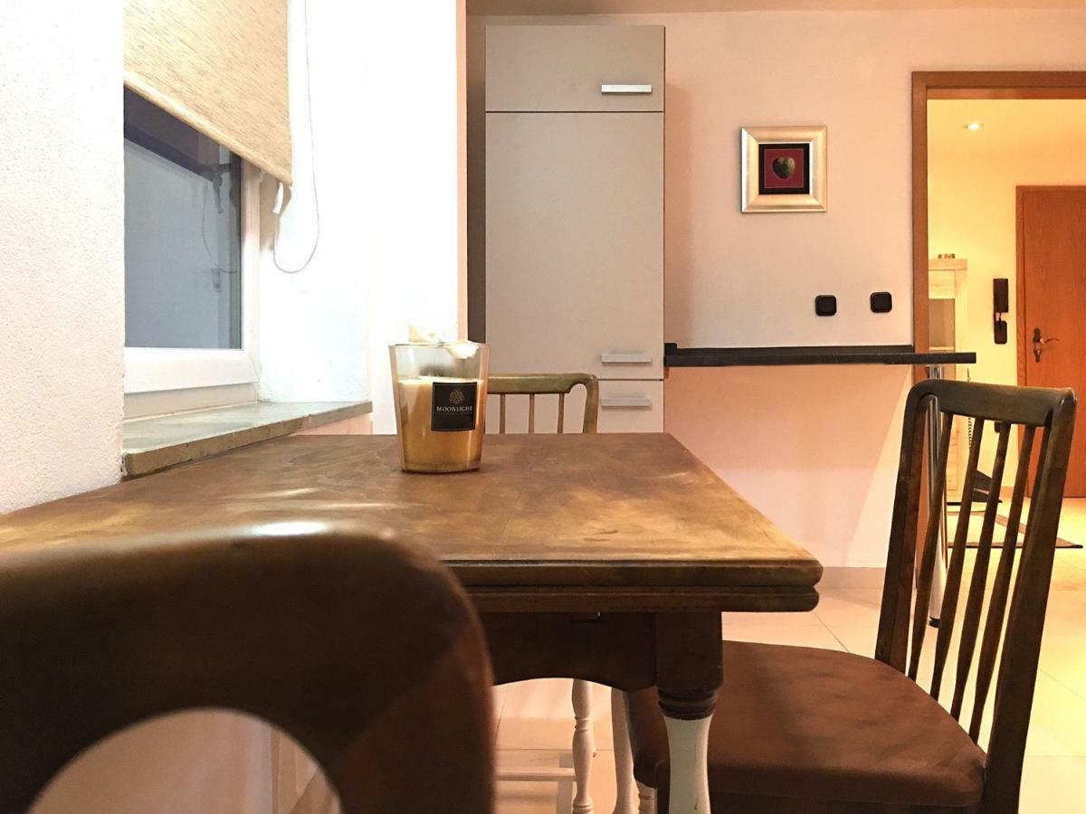Apartment Direkt An Der Waldnaab 노이슈타트안데르발나브 외부 사진