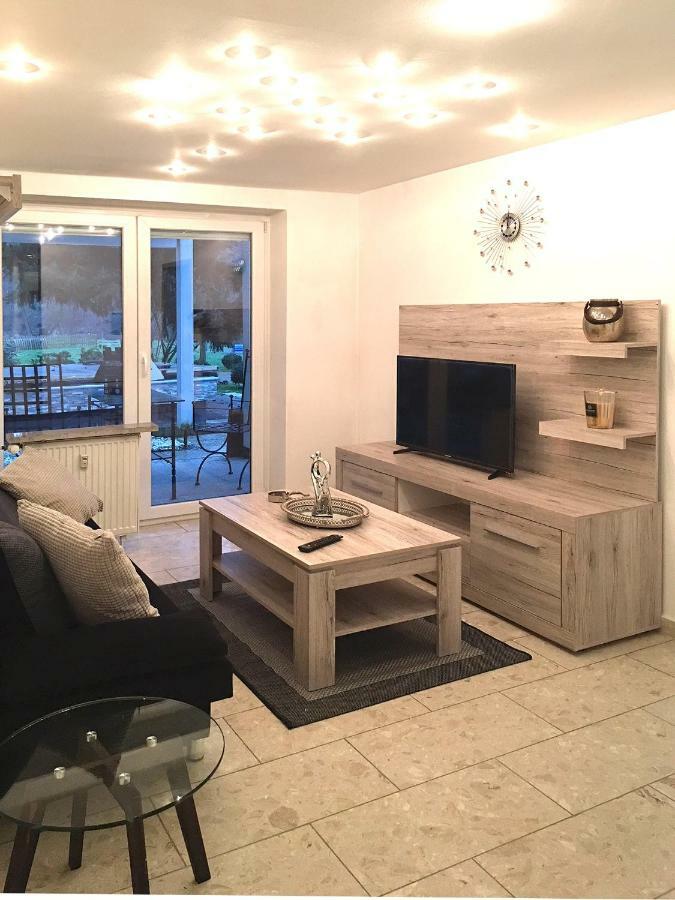Apartment Direkt An Der Waldnaab 노이슈타트안데르발나브 외부 사진