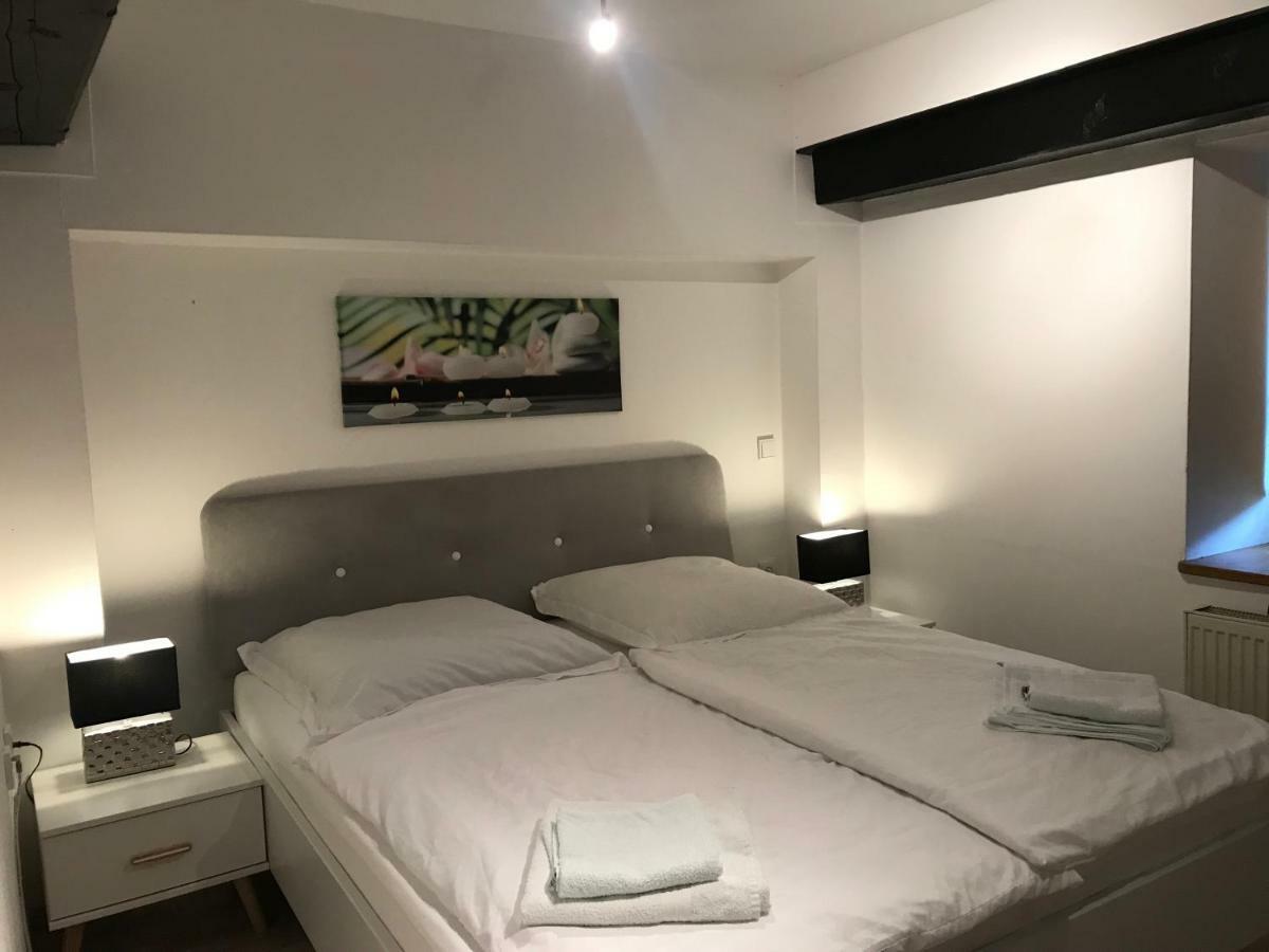 Apartment Direkt An Der Waldnaab 노이슈타트안데르발나브 외부 사진